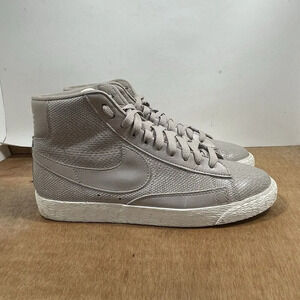 Nike Blazer Mid Leather Snake Womens Size 8.5 Athletic Shoes Sneakers 685225-100